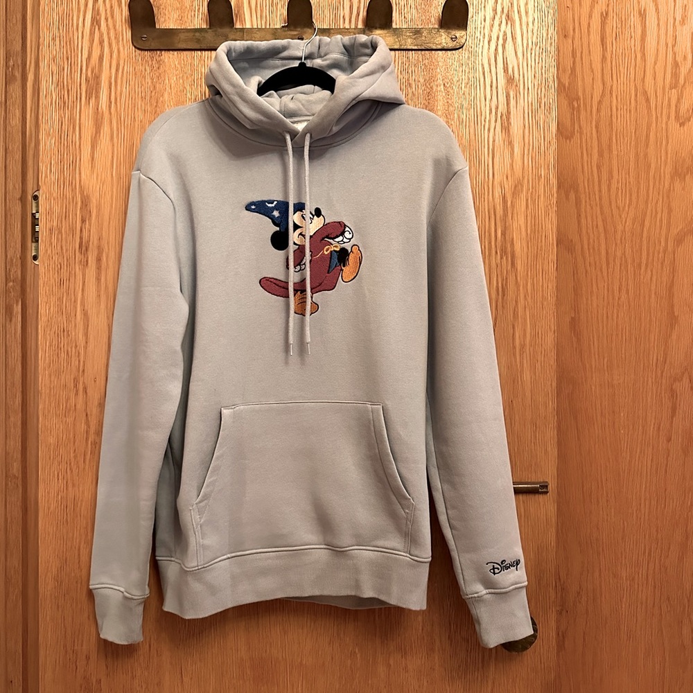 Disney Mickey Sorcerer Hoodie men’s small perfect condition
